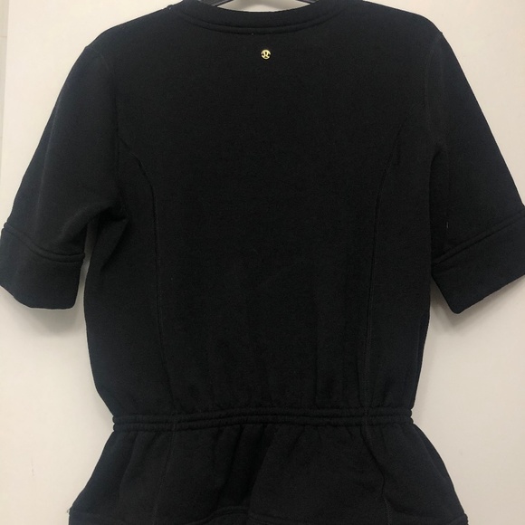 Lululemon Peplum Pullover - Size 6 - Picture 6 of 6